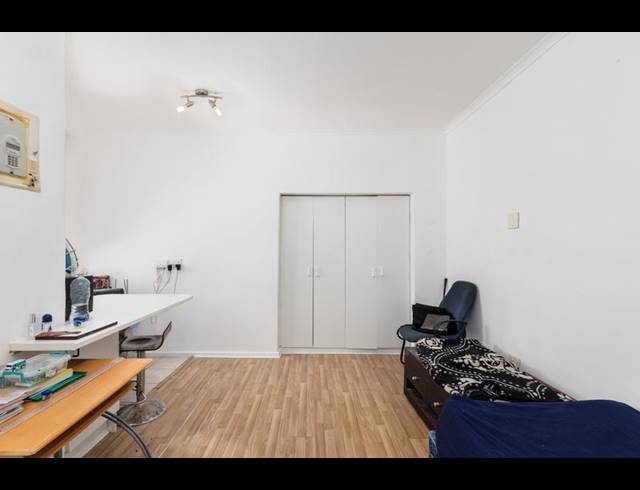 1 BEDROOM APARTMENT FOR SALE IN MOWBRAY